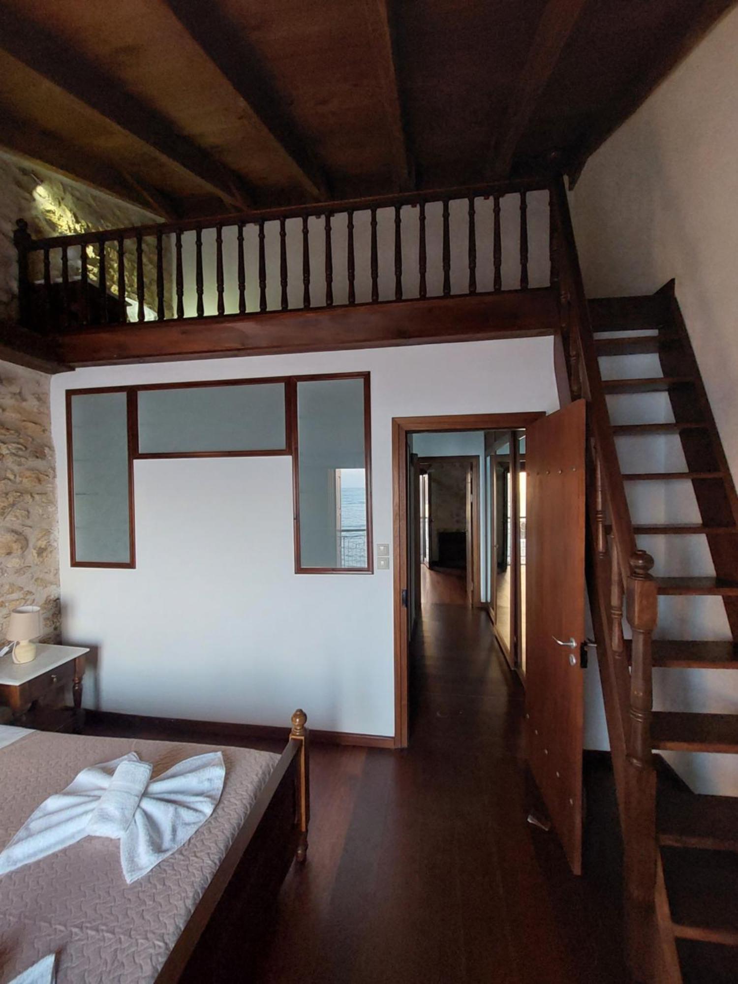 Volakas Beachfront Suites Rethymno Exteriör bild